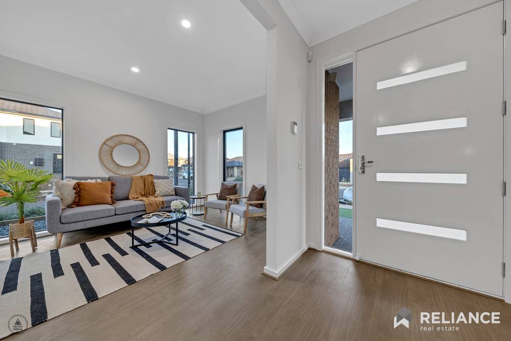 8 Himalayas Street, Truganina, VIC 3029