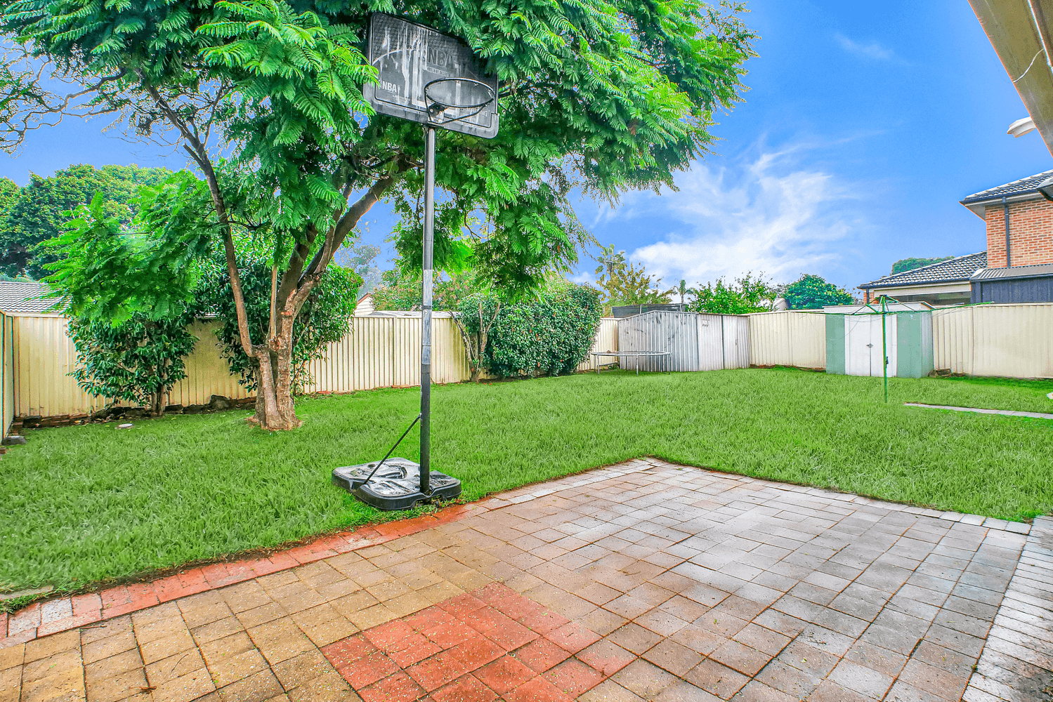 10 Columbus Avenue, St Clair, NSW 2759