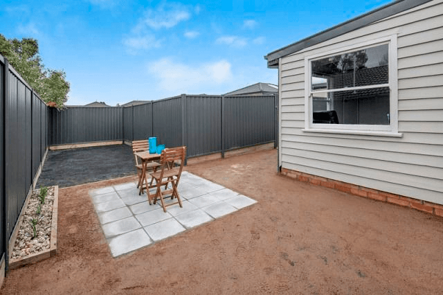 1/46 Bridge Street, Sebastopol, VIC 3356