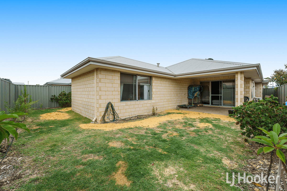 28 Barron Turn, SOUTH YUNDERUP, WA 6208