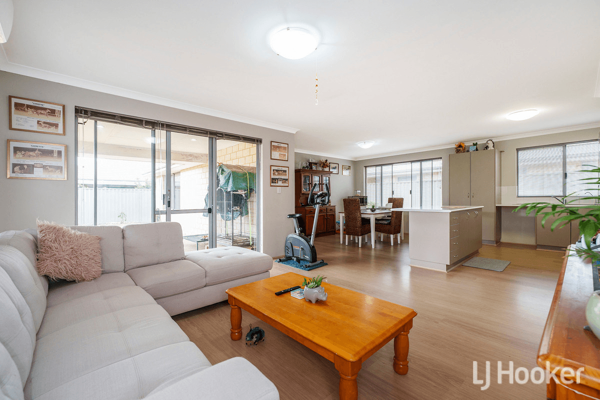 28 Barron Turn, SOUTH YUNDERUP, WA 6208