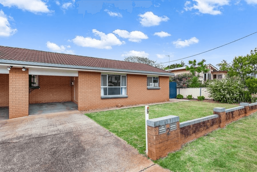 2/2 Doncaster Street, NEWTOWN, QLD 4350