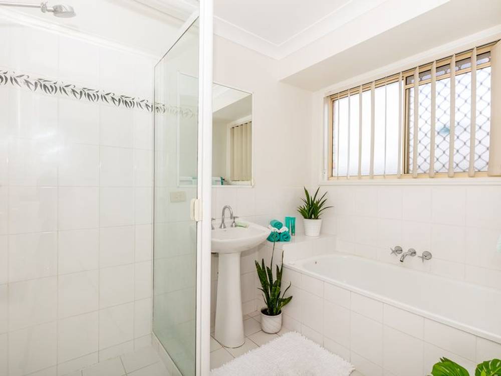7 MEILAND PLACE, MEADOWBROOK, QLD 4131