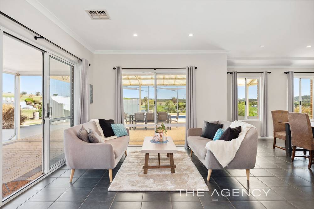 6 Jacamar Drive, Northam, WA 6401
