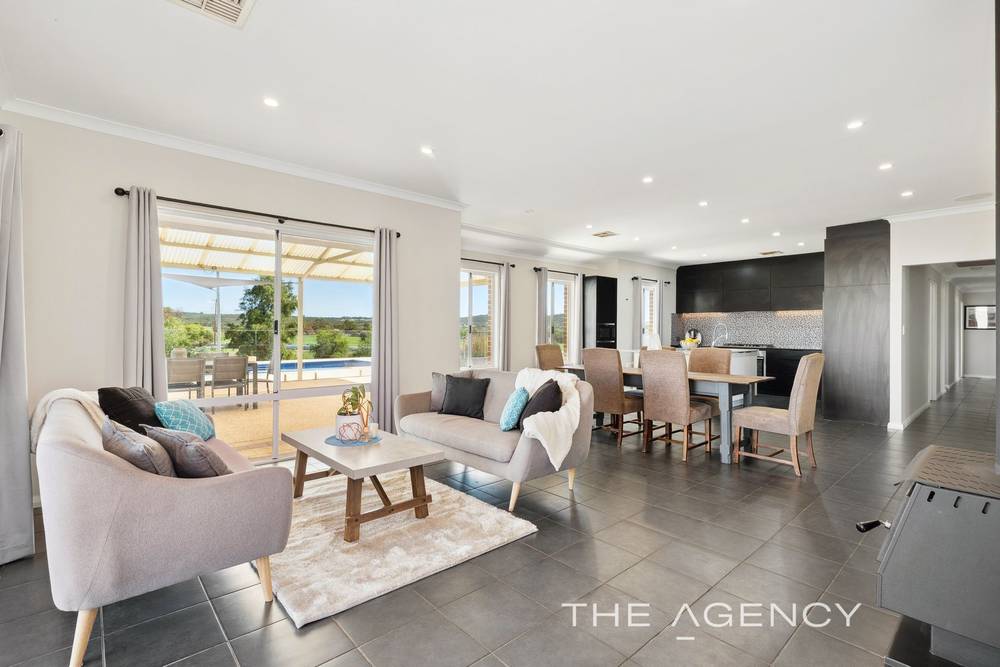 6 Jacamar Drive, Northam, WA 6401