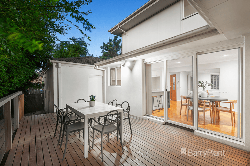 2/75 Church Road, DONCASTER, VIC 3108