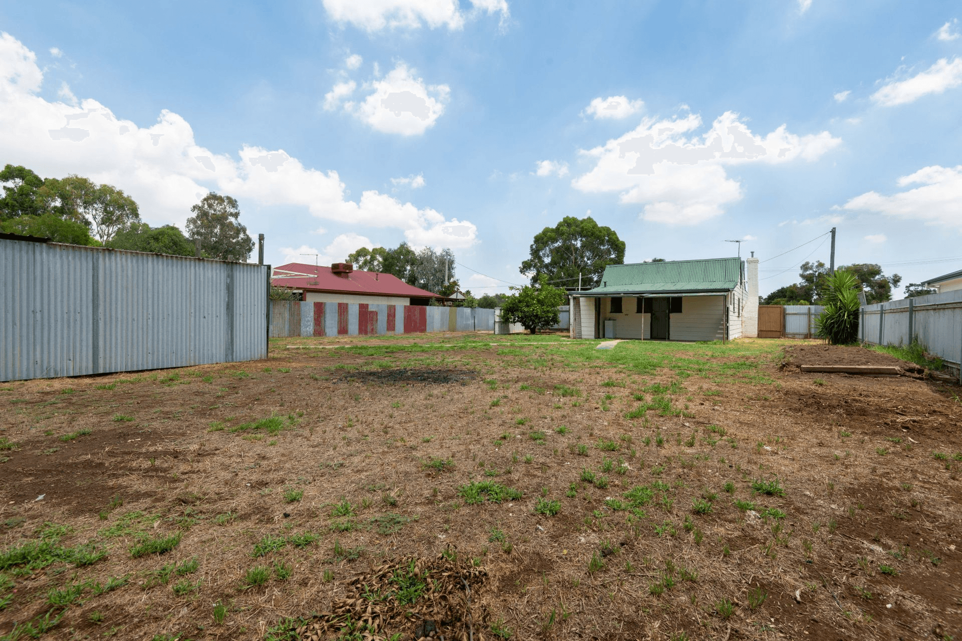 136 Hammer St, HOWLONG, NSW 2643