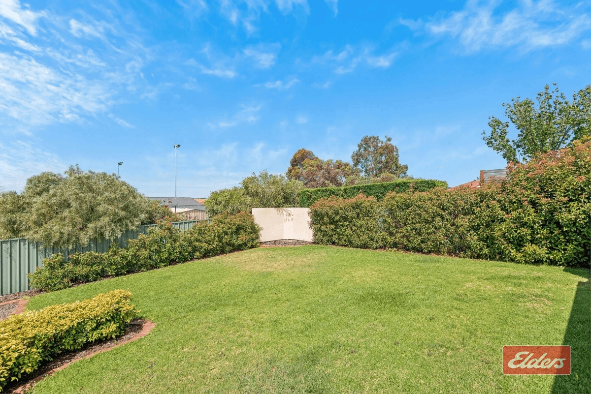 24 Oaklands Circuit, Hewett, SA 5118