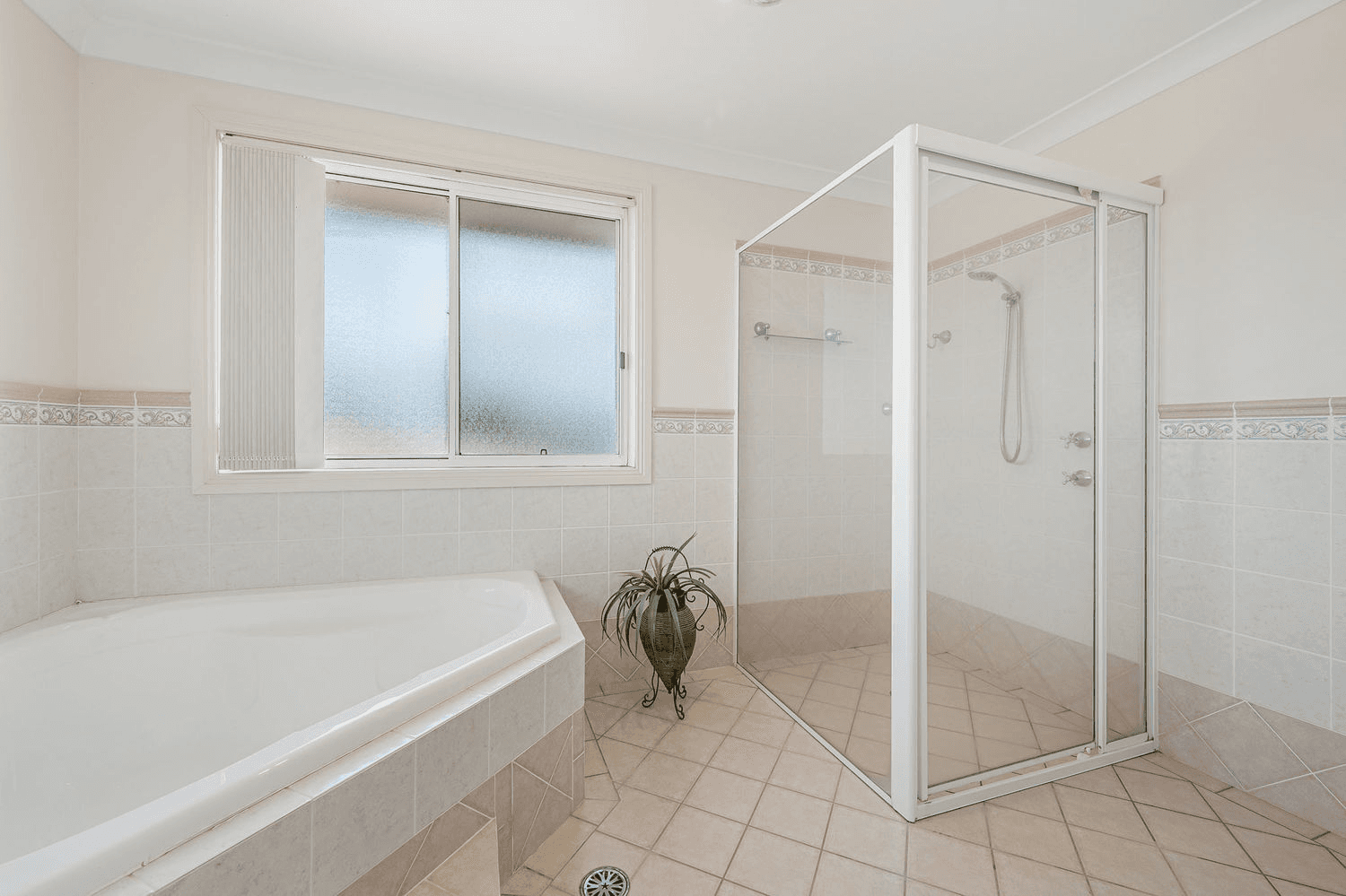 2 Elsie Court, PORT MACQUARIE, NSW 2444