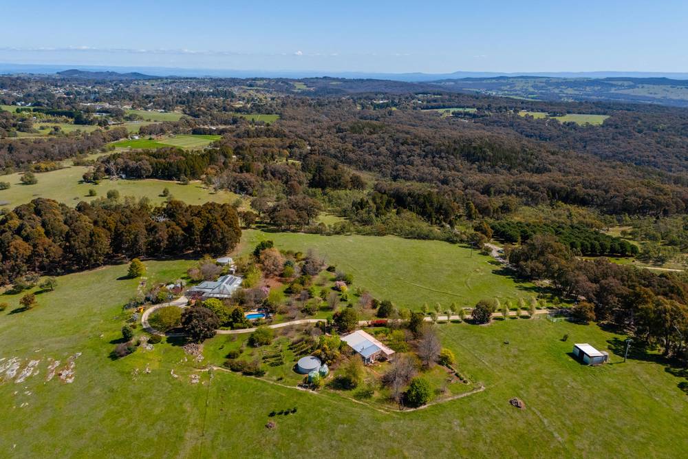 206 Alma Road, Beechworth, VIC 3747
