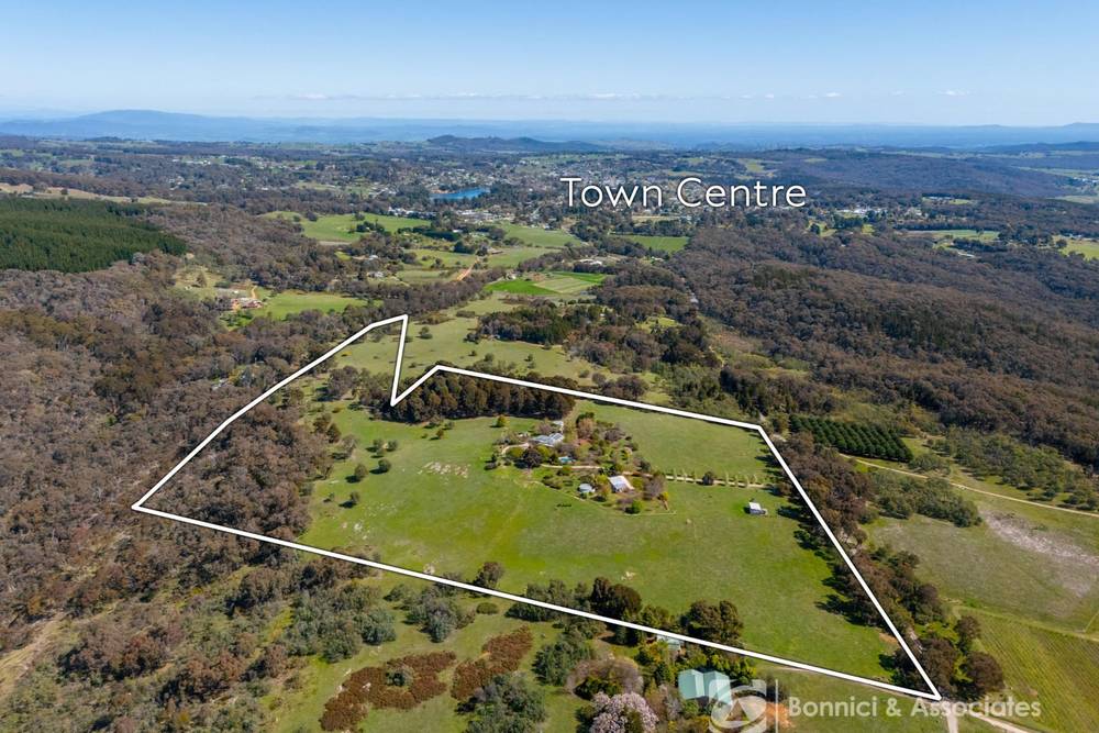 206 Alma Road, Beechworth, VIC 3747