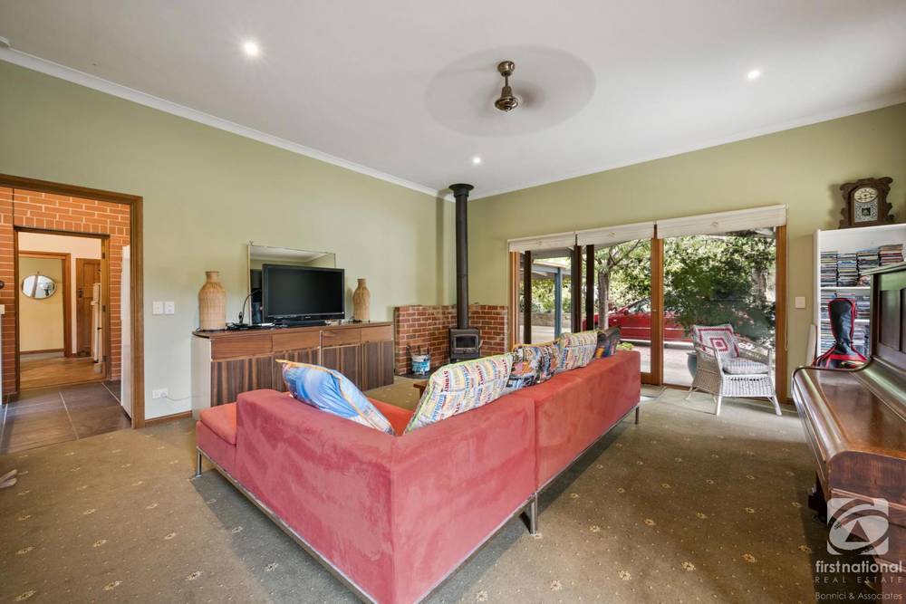 206 Alma Road, Beechworth, VIC 3747