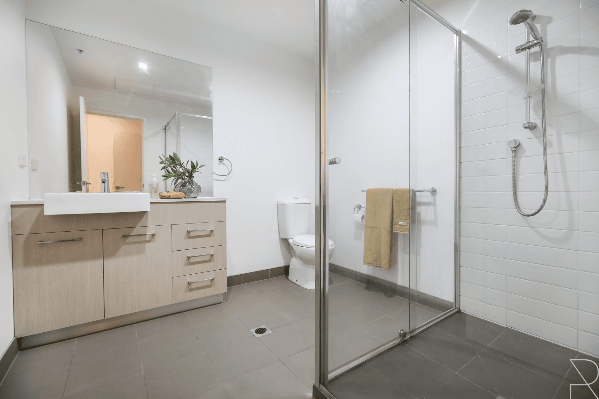 203/60 La Scala Avenue, Maribyrnong, VIC 3032