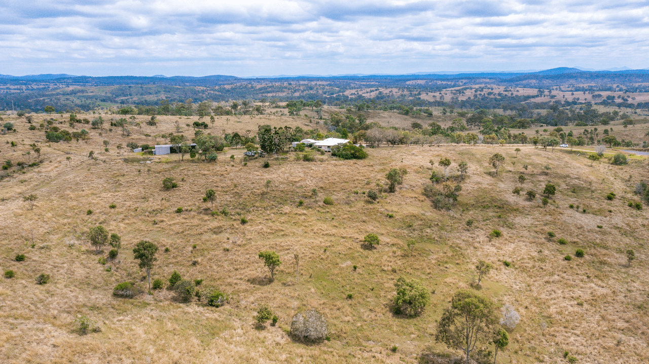 "Merindah" 421 Paradise Dam Road,, DALLARNIL, QLD 4621