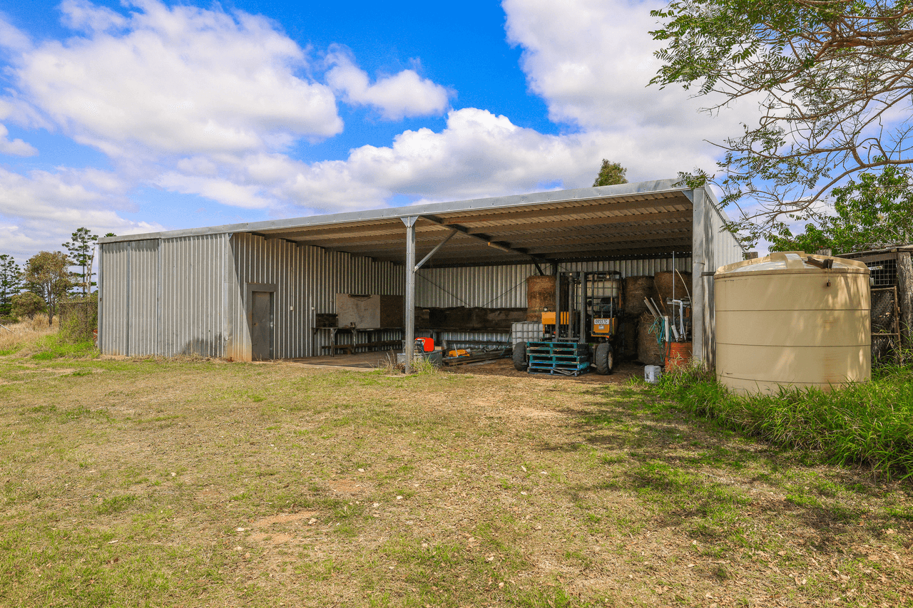 "Merindah" 421 Paradise Dam Road,, DALLARNIL, QLD 4621
