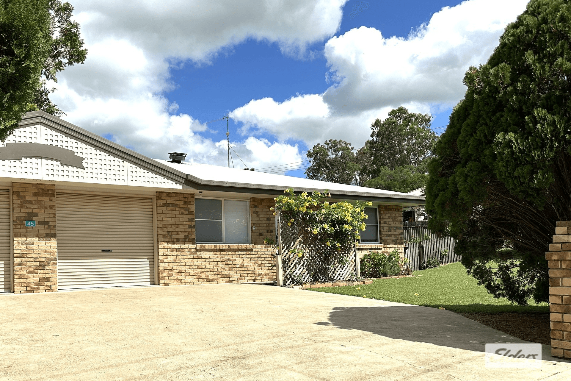 2/45-47 Seib Street, Kilcoy, QLD 4515