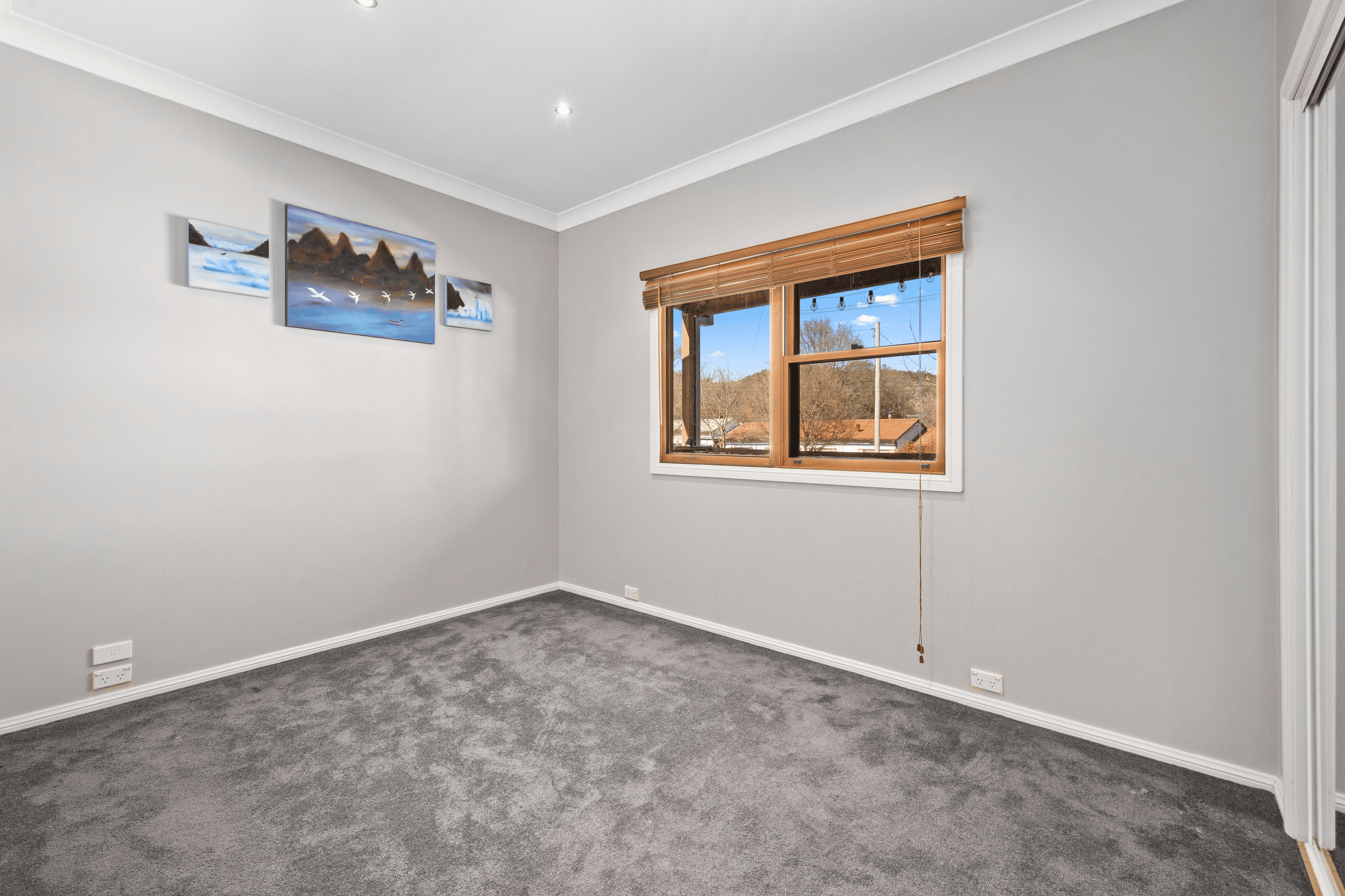 11 Wattle Ave, Captains Flat, NSW 2623