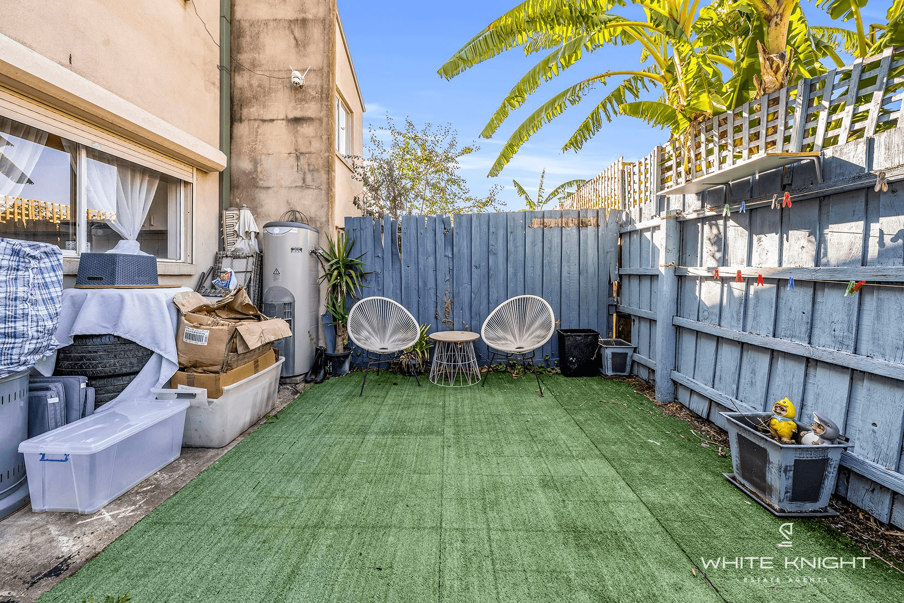 2/4 Camphora Place, St Albans, VIC 3021