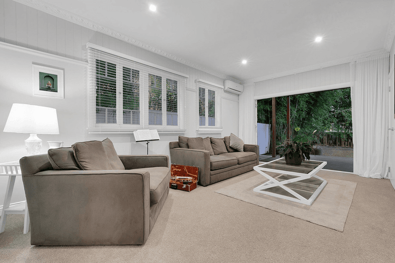 27 Hopetoun Street, Ascot, QLD 4007