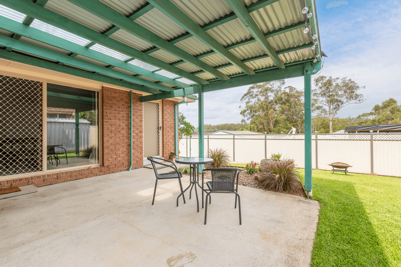 12 Redman Road, MEDOWIE, NSW 2318