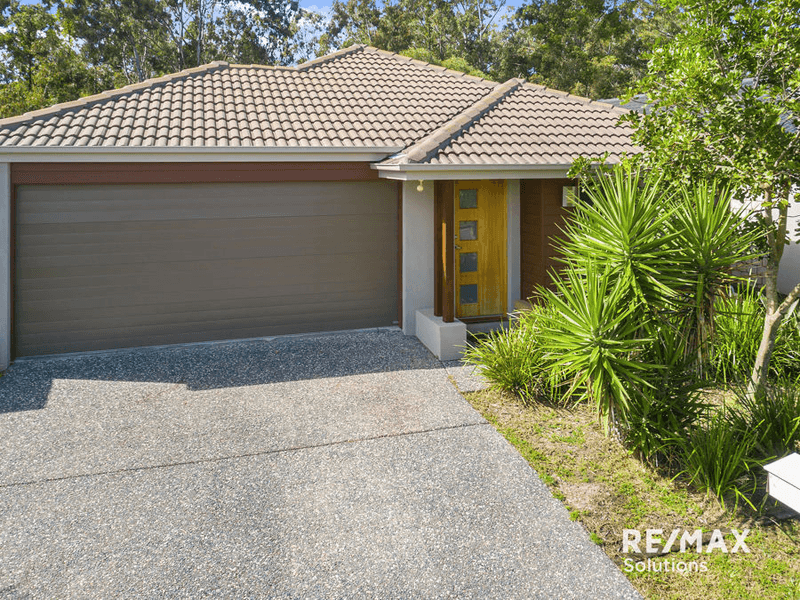 23 Sandalwood Street, PIMPAMA, QLD 4209