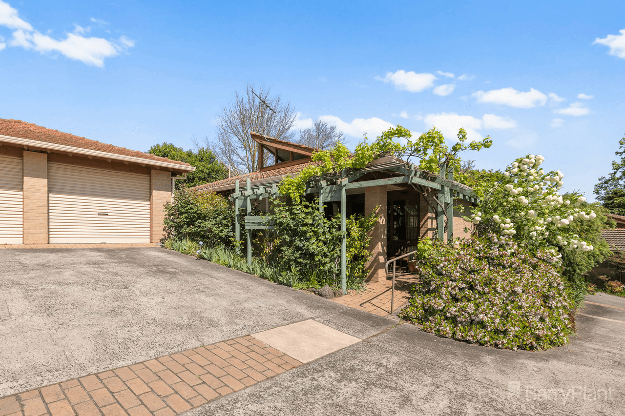 4/122 High Street, Berwick, VIC 3806