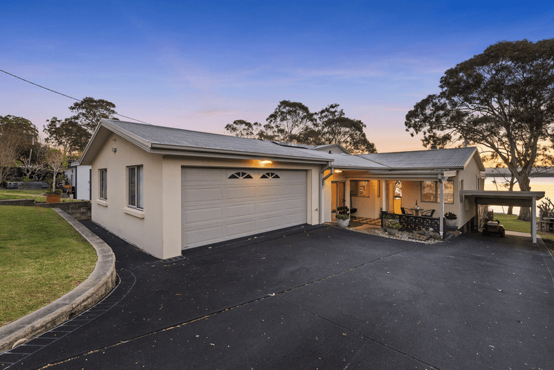 16 Yoorala Road, YARRAWONGA PARK, NSW 2264