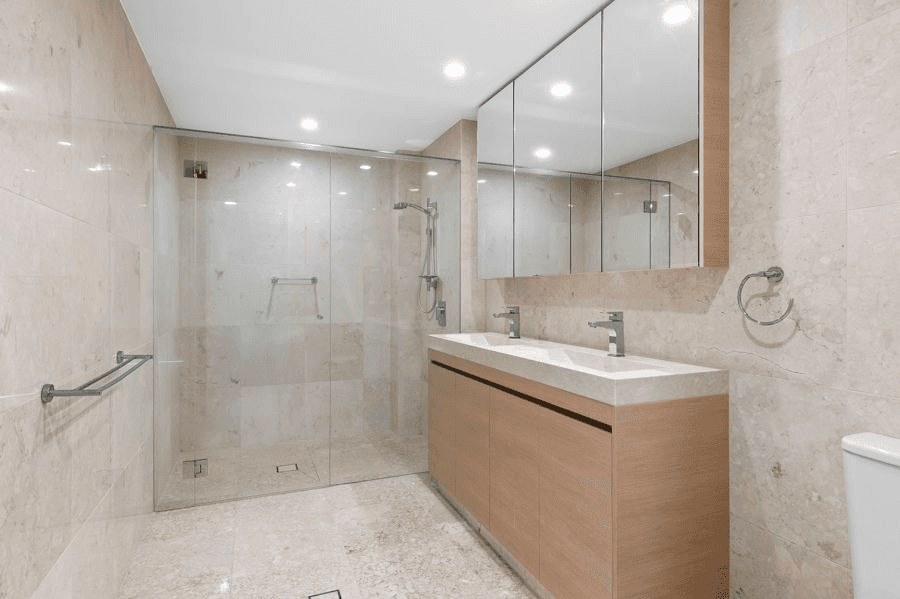 52/47-51 Broadbeach Boulevard, BROADBEACH, QLD 4218