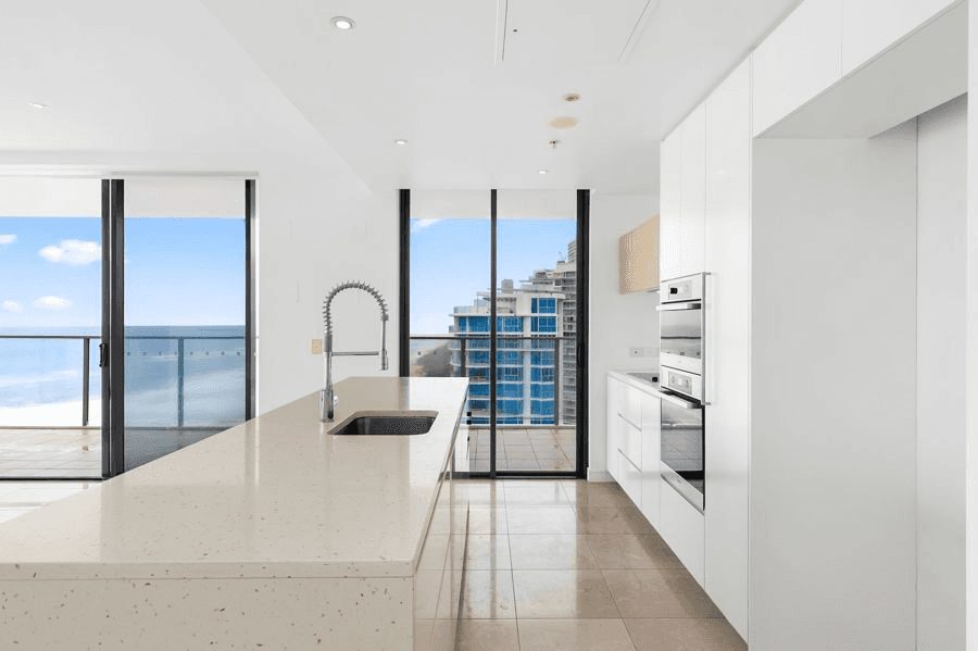 52/47-51 Broadbeach Boulevard, BROADBEACH, QLD 4218