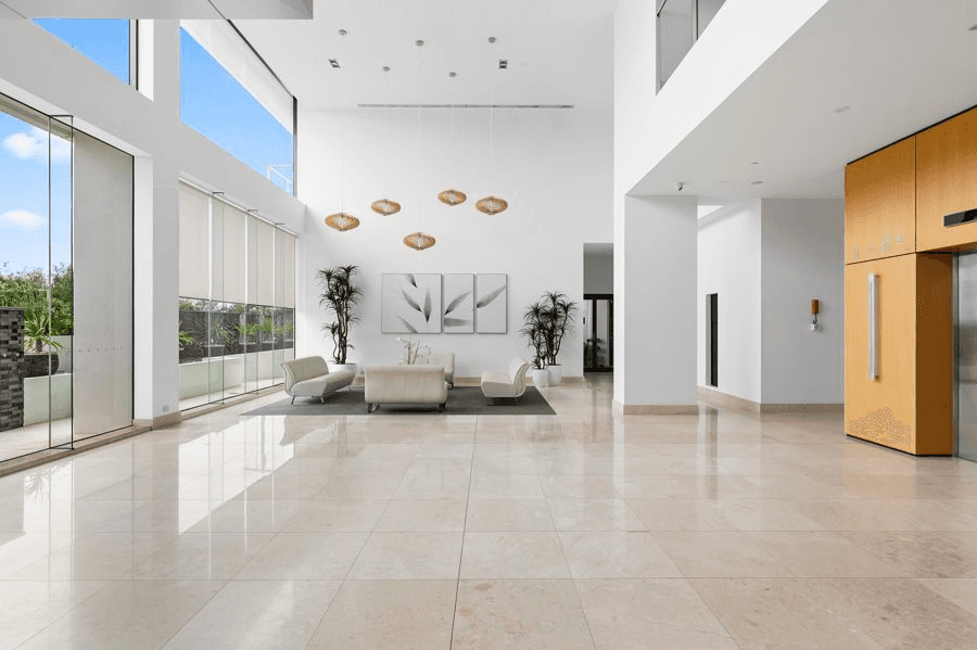 52/47-51 Broadbeach Boulevard, BROADBEACH, QLD 4218