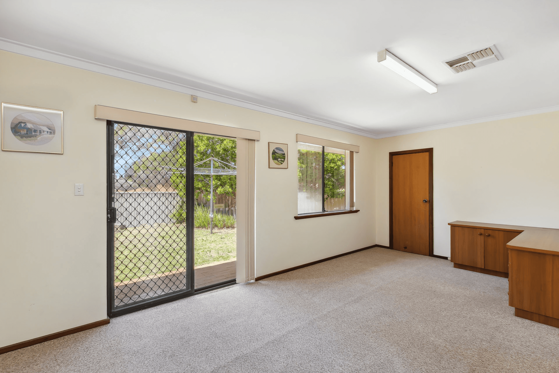 12 Nelligan Avenue, GIRRAWHEEN, WA 6064