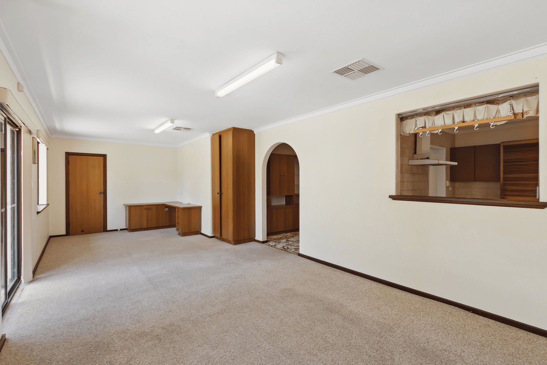 12 Nelligan Avenue, GIRRAWHEEN, WA 6064