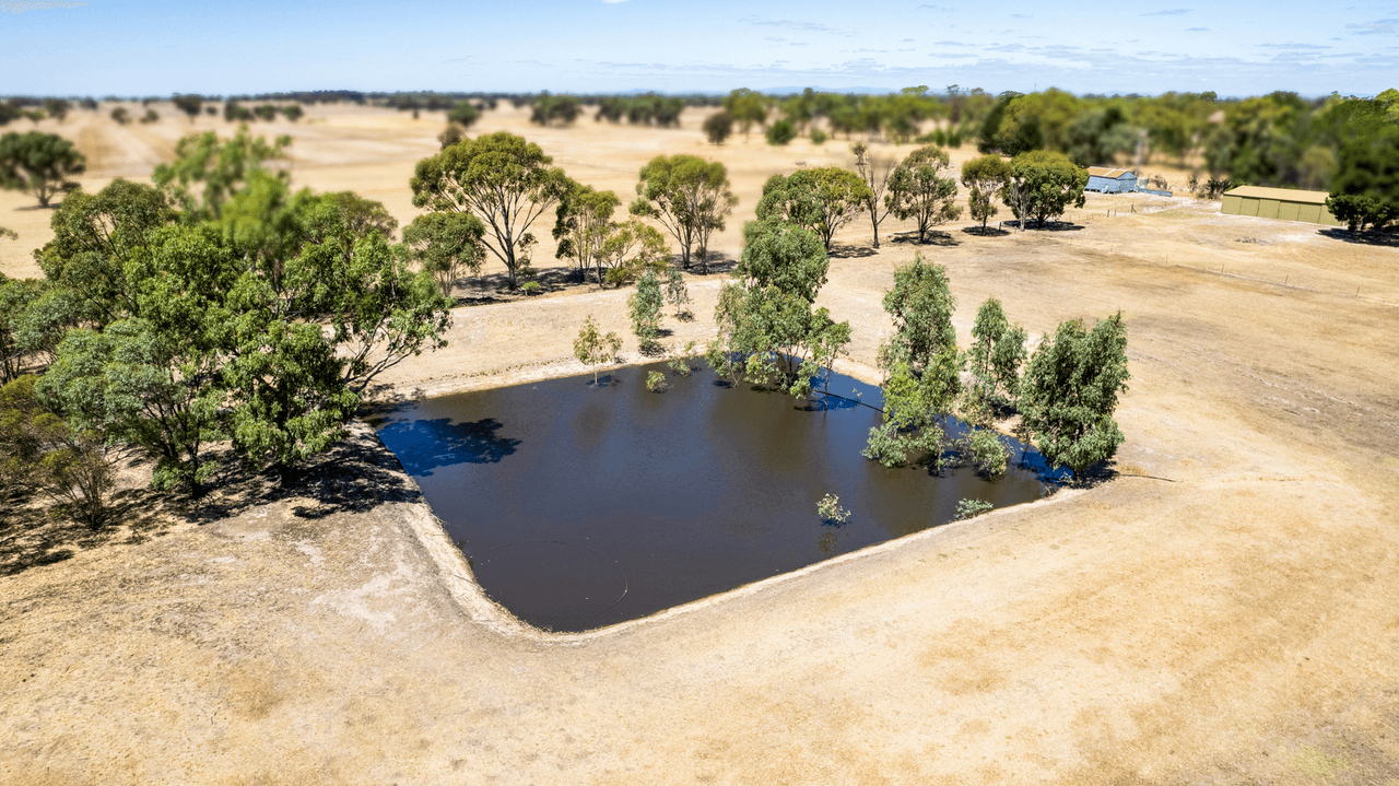 24 Jones Lane, QUANTONG, VIC 3401