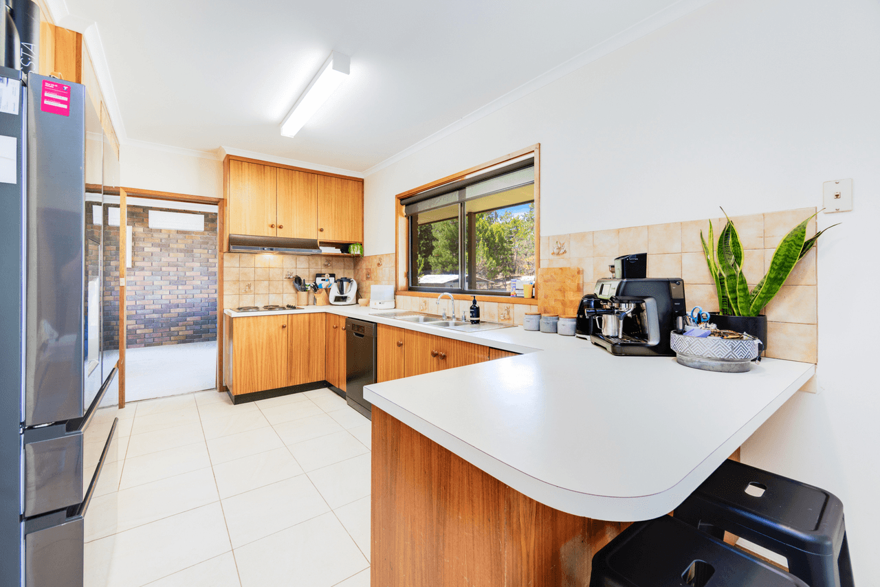 24 Jones Lane, QUANTONG, VIC 3401