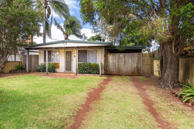 14A Lendrum St, Newtown, QLD 4350