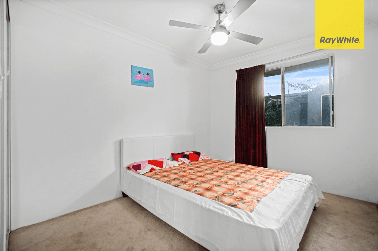 10/4-6 Wigram Street, HARRIS PARK, NSW 2150