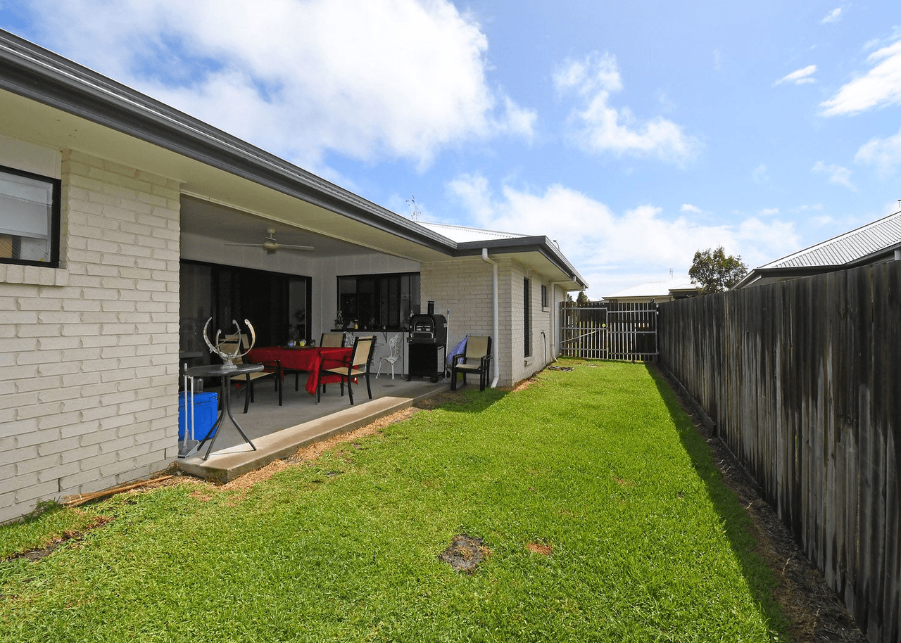 24 Tranquil Dr, Wondunna, QLD 4655