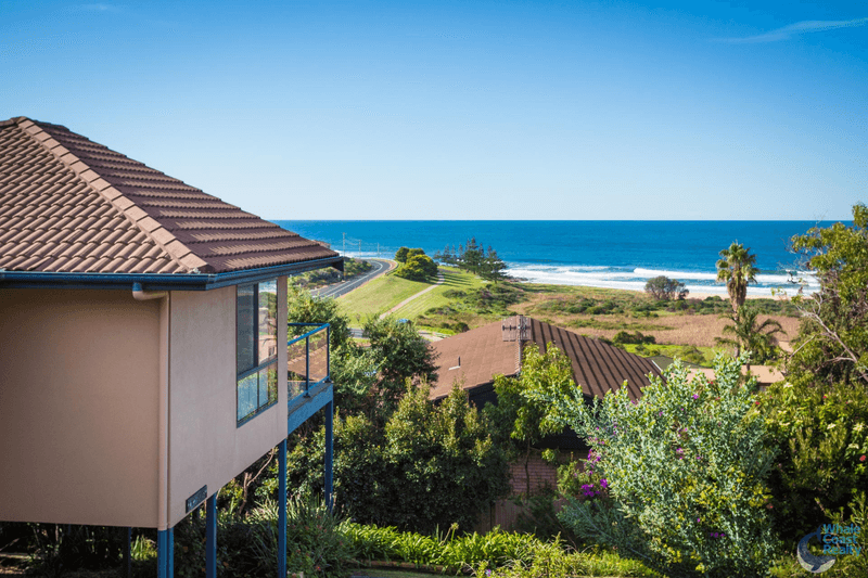 11 Warbler Crescent, NORTH NAROOMA, NSW 2546
