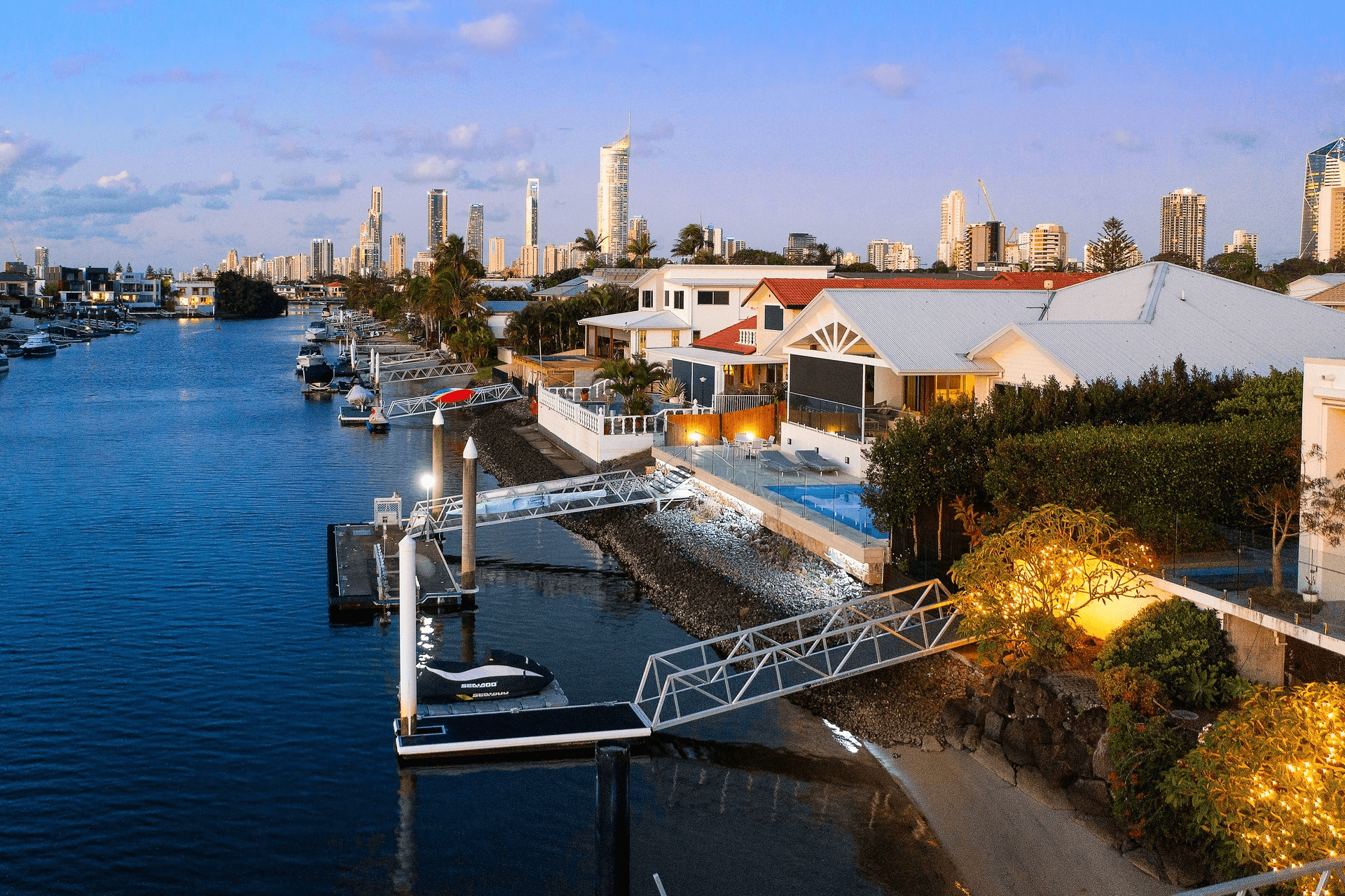 35 Allambi Avenue, Broadbeach Waters, QLD 4218