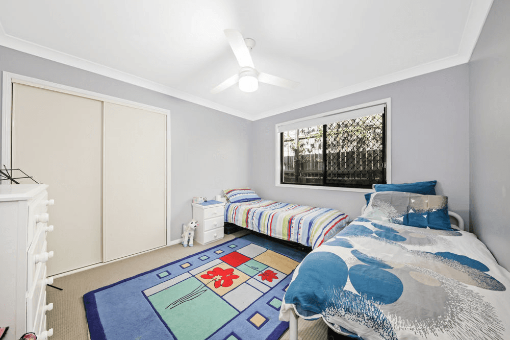 8 Riverside Crescent, SPRINGFIELD LAKES, QLD 4300