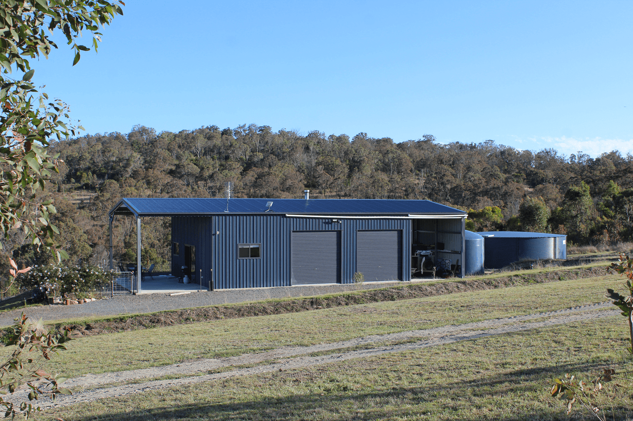 2135 Old Stanthorpe Rd, CHERRY GULLY, QLD 4370