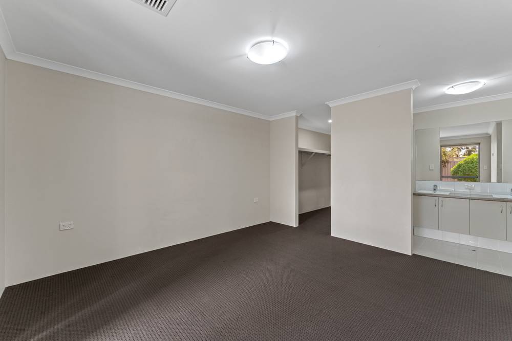 61 Heritage Park Drive, BALDIVIS, WA 6171