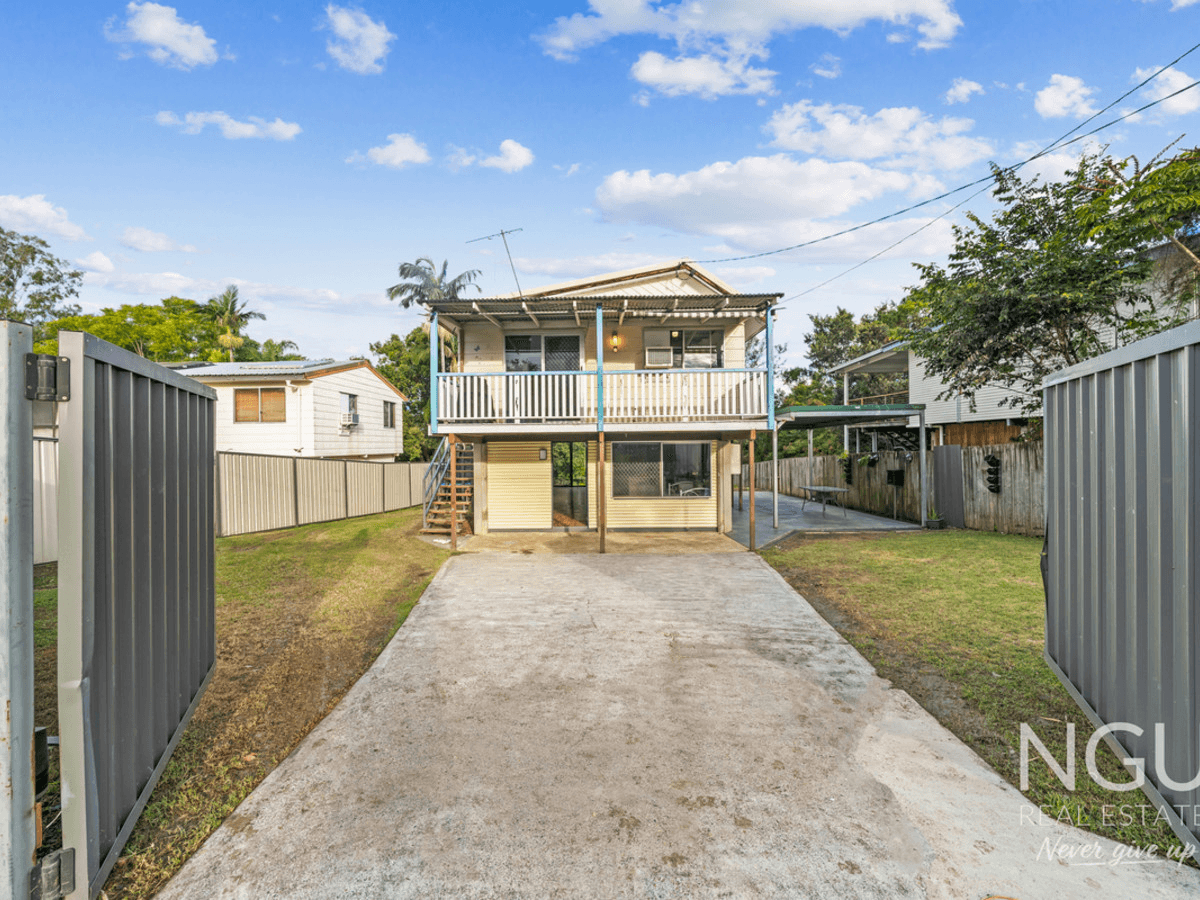 11 Janet Street, North Booval, QLD 4304