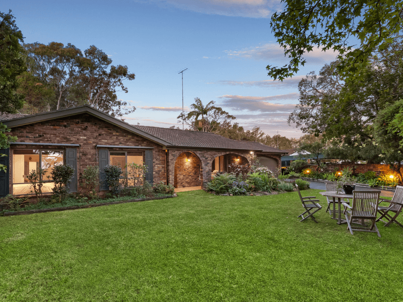 2 Nailon Place, MONA VALE, NSW 2103