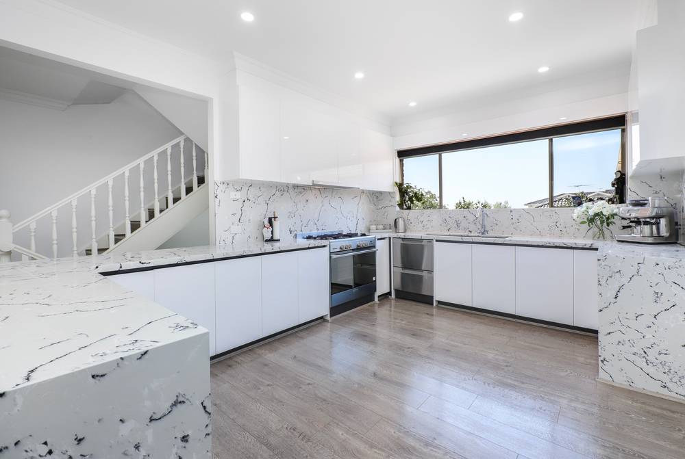 23 Clifton Road, Greenvale, VIC 3059