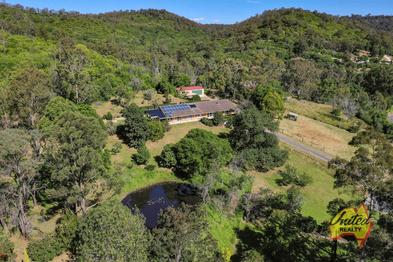 281 Calf Farm Road, Mount Hunter, NSW 2570