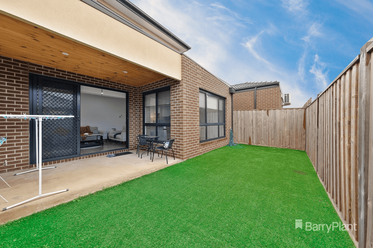 31 Meaford Street, Mickleham, VIC 3064