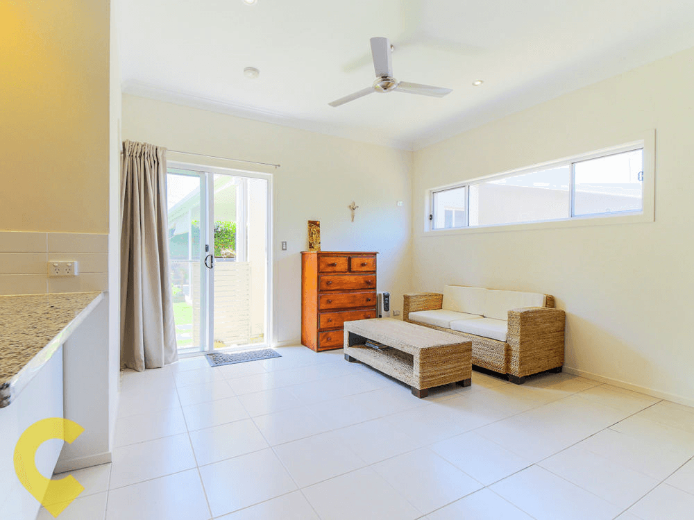 16 Amaray Drive, UPPER COOMERA, QLD 4209