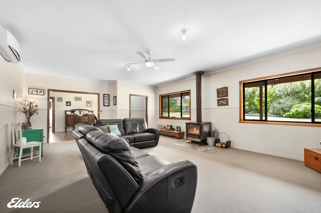 73 Quinns Road, WOODSIDE, VIC 3874