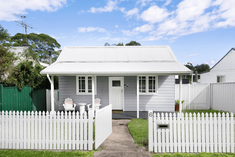 6  Fletcher Street, HELENSBURGH, NSW 2508